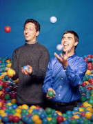6h - Larry & Sergey broken image