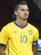 7s - Zlatan broken image